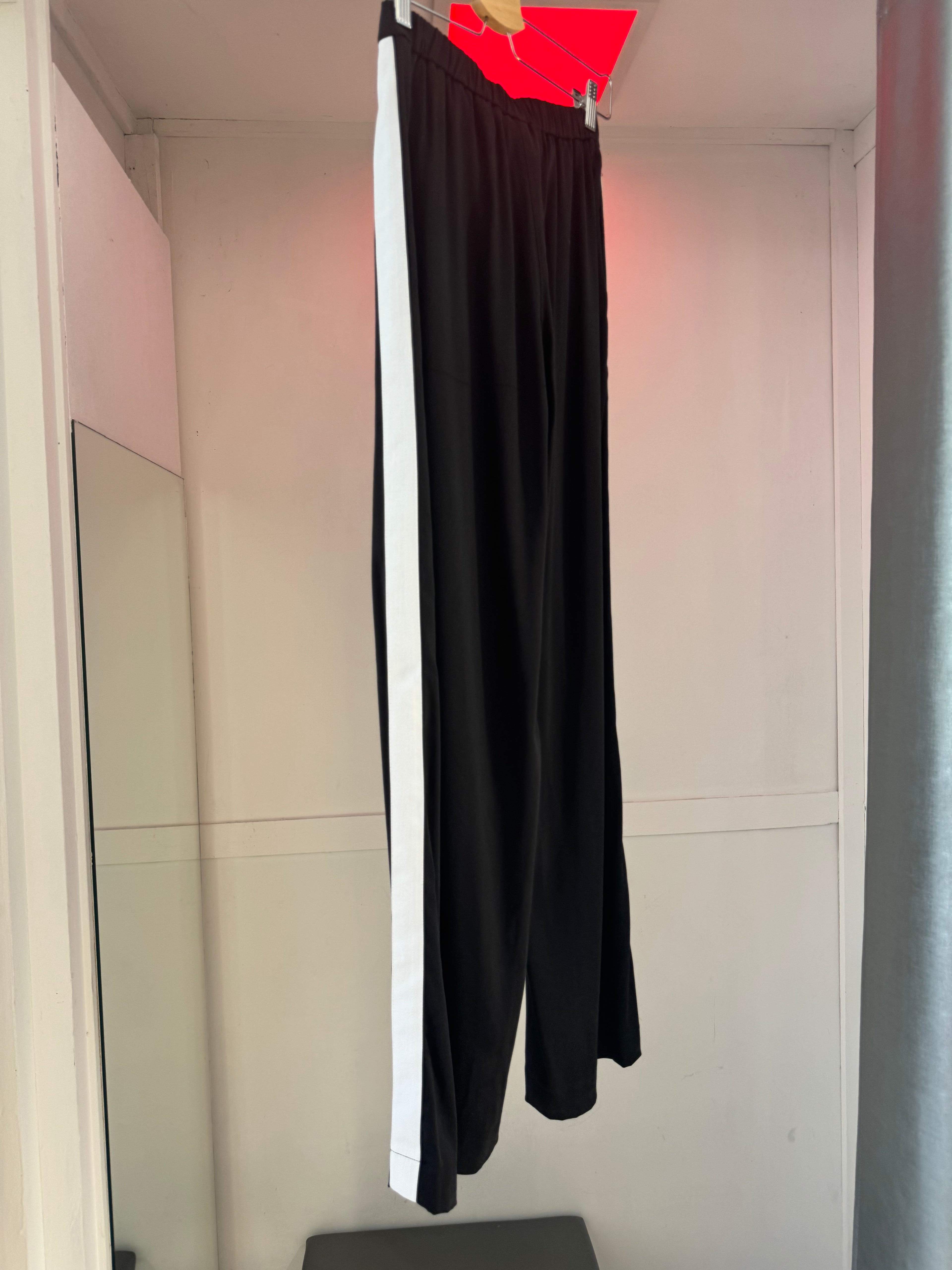 PANTALONI AKEP CON BANDA LATERALE A CONTRASTO