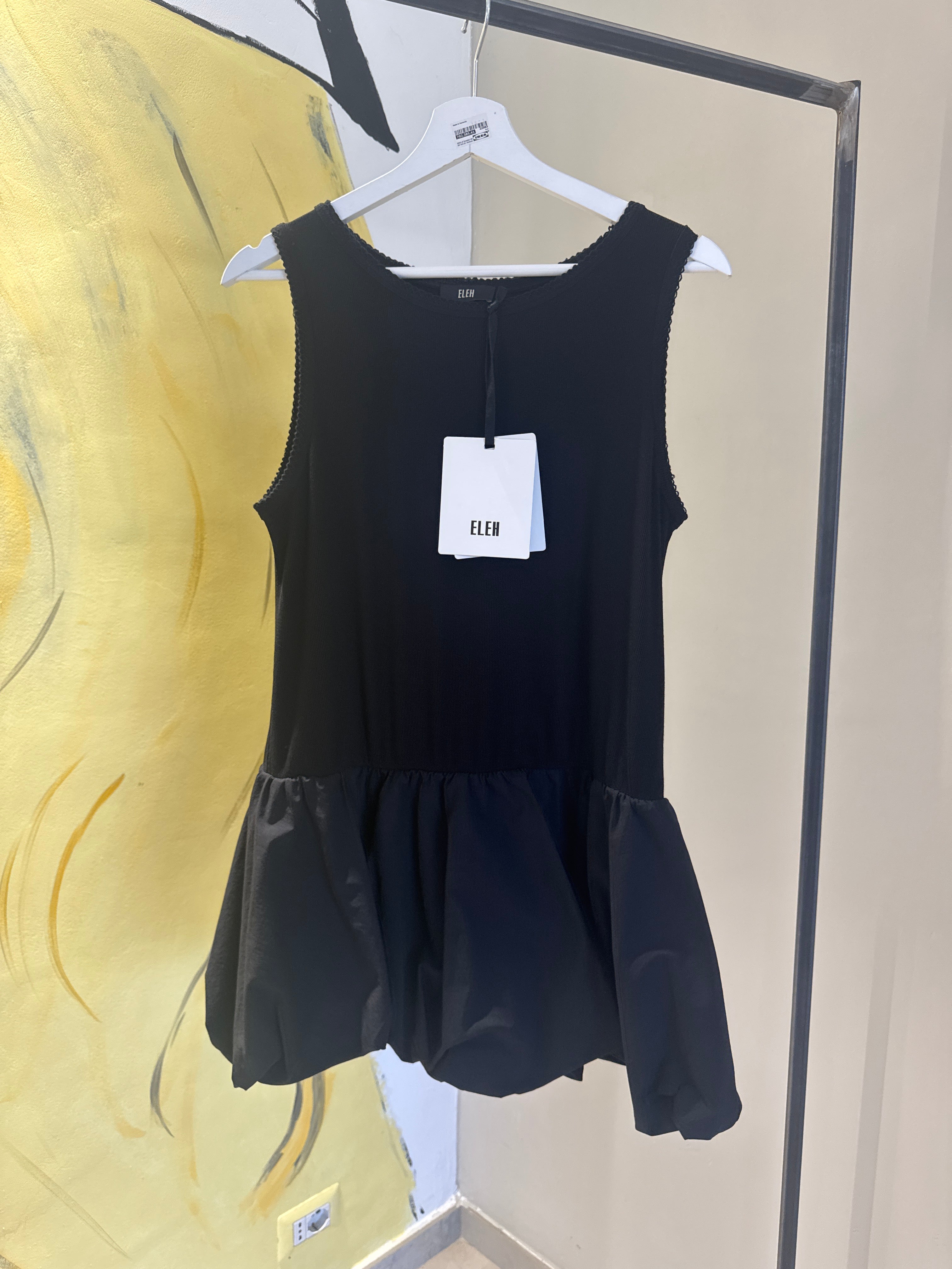 ABITO CORTO BIMATERIALE CON GONNA A PALLONCINO NERO
