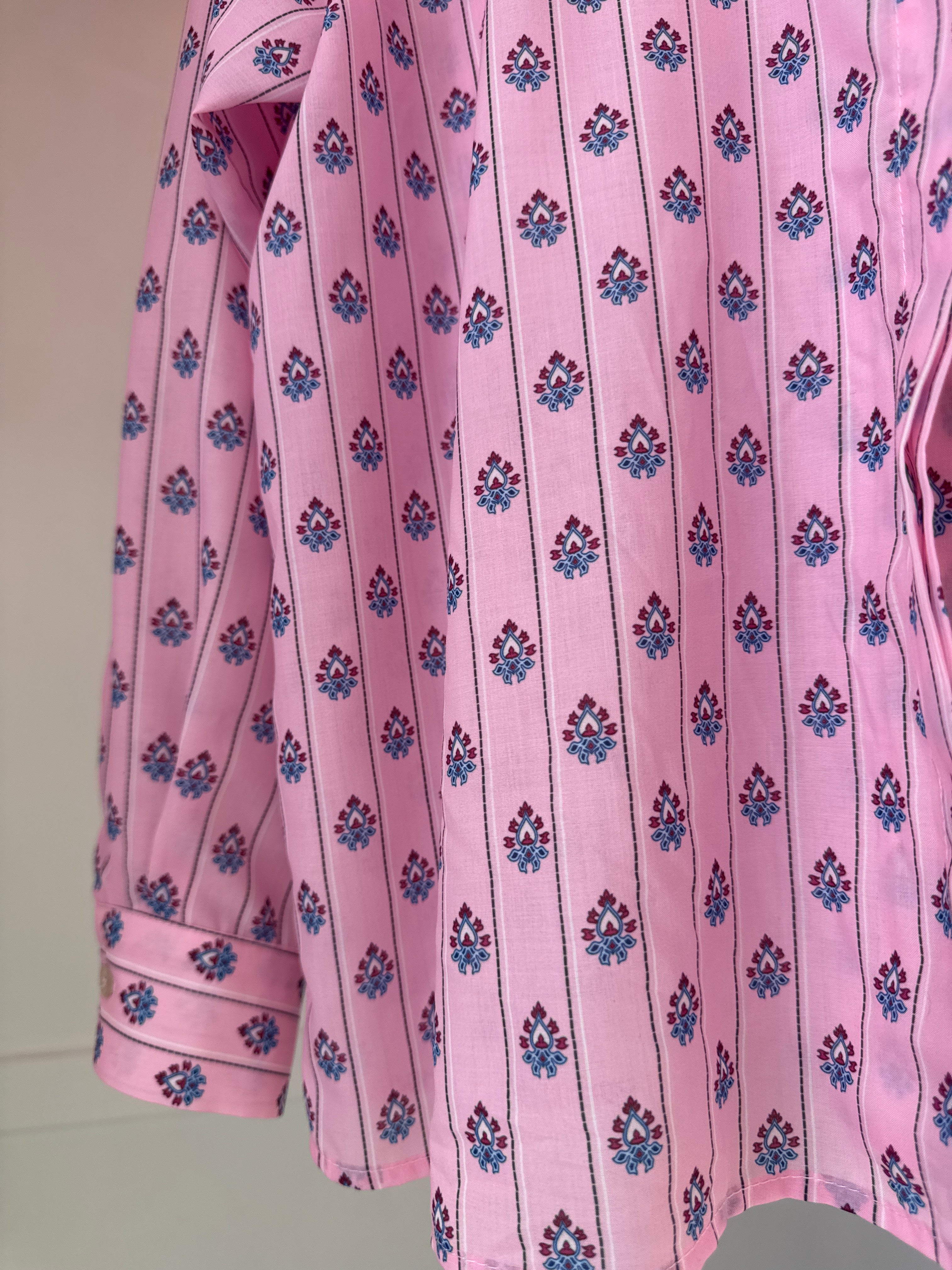 Camicia Gessata Stampa Cravatta