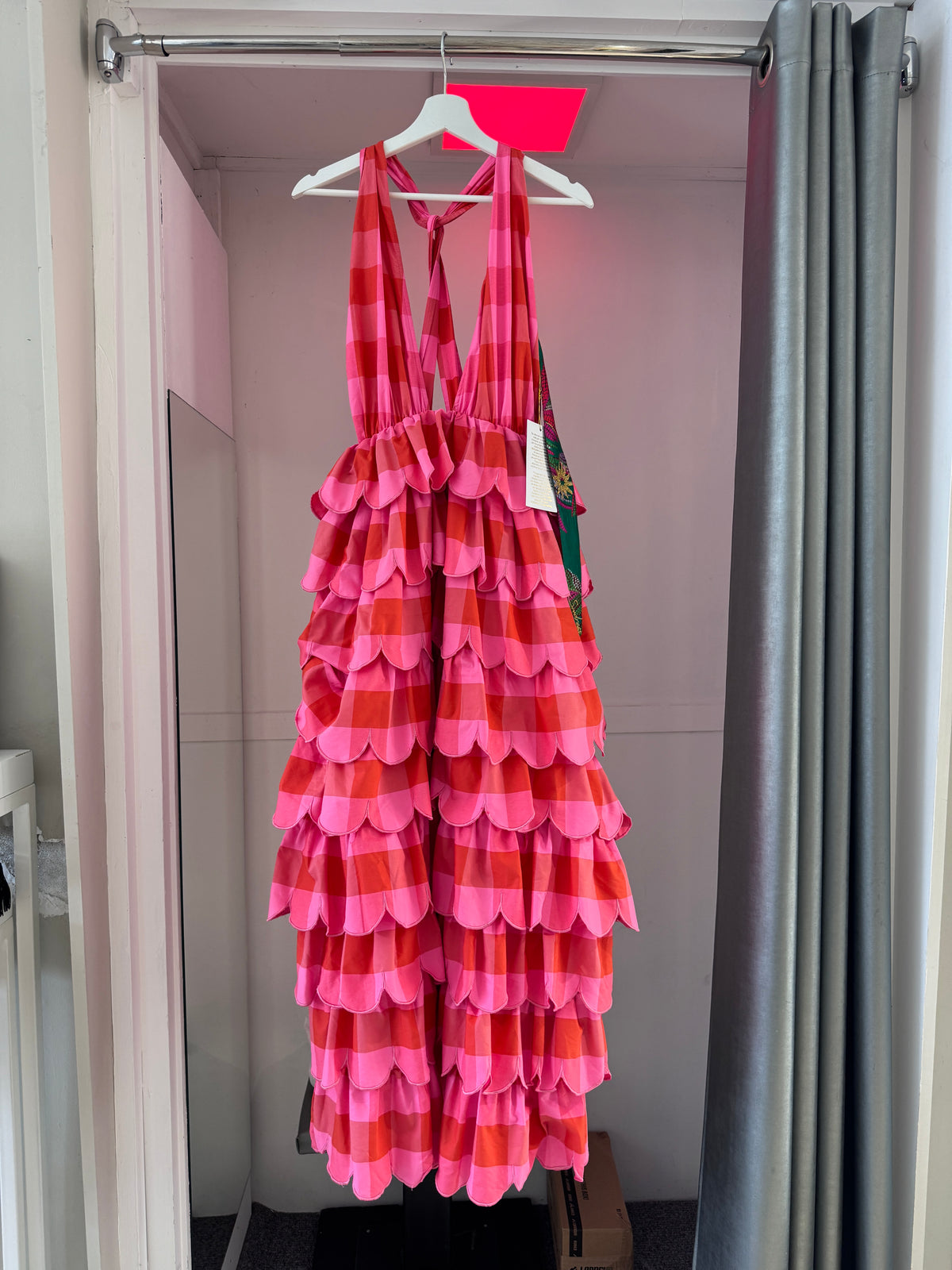 ARIA BIG GINGHAM RED AND PINK