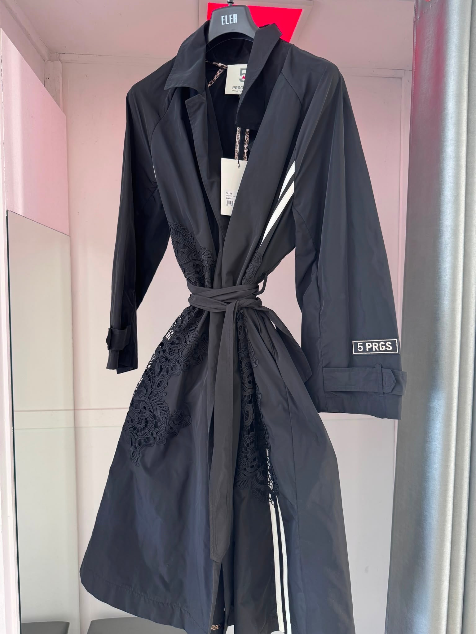 Sportly Trench