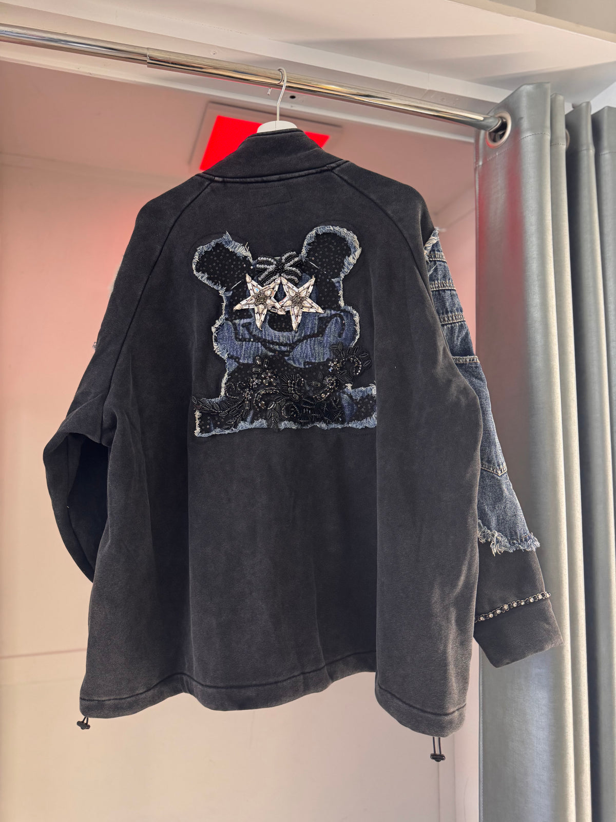 MOUSE JACKET