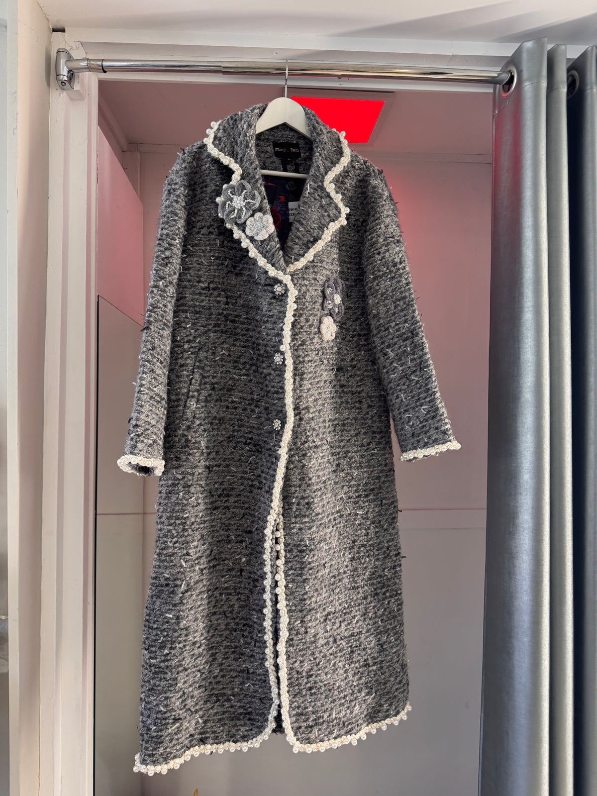 GREY COAT