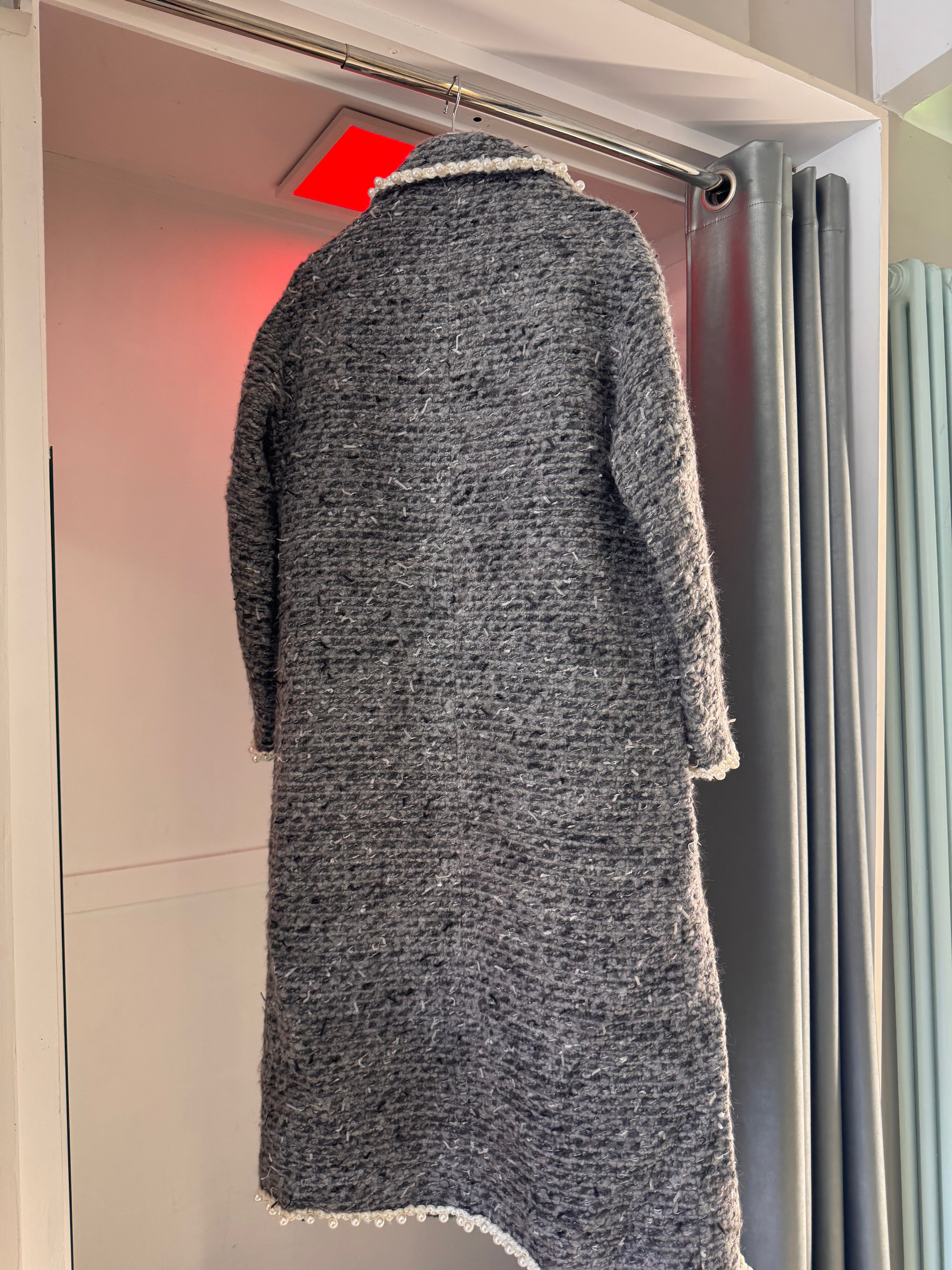 GREY COAT